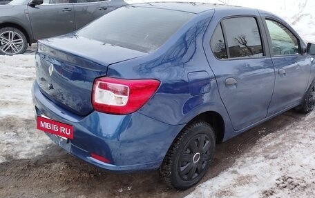 Renault Logan II, 2018 год, 860 000 рублей, 4 фотография