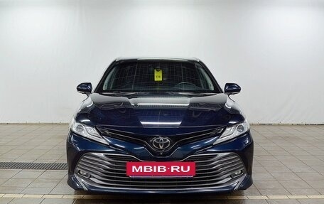 Toyota Camry, 2019 год, 3 120 000 рублей, 5 фотография