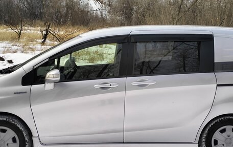 Honda Freed I, 2013 год, 1 270 000 рублей, 24 фотография