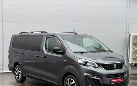 Peugeot Traveller I, 2019 год, 3 125 000 рублей, 1 фотография