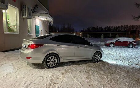 Hyundai Solaris II рестайлинг, 2011 год, 627 000 рублей, 9 фотография