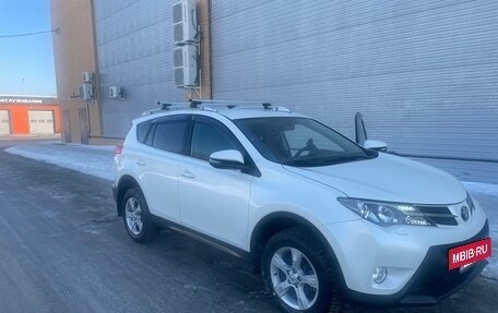 Toyota RAV4, 2013 год, 2 250 000 рублей, 3 фотография