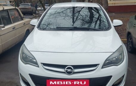 Opel Astra J, 2013 год, 780 000 рублей, 2 фотография