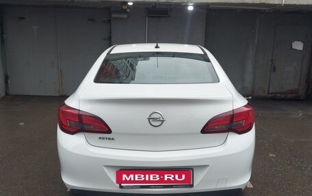 Opel Astra J, 2013 год, 780 000 рублей, 5 фотография