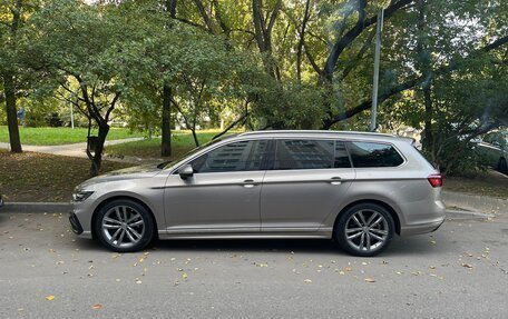 Volkswagen Passat B8 рестайлинг, 2019 год, 3 400 000 рублей, 8 фотография