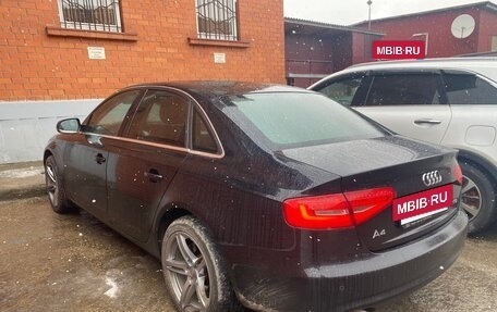 Audi A4, 2012 год, 1 300 000 рублей, 4 фотография