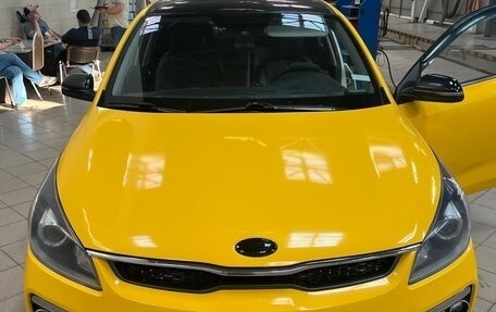 KIA Rio IV, 2020 год, 1 400 000 рублей, 2 фотография