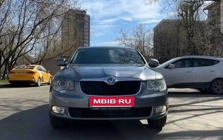 Skoda Superb III рестайлинг, 2011 год, 1 200 000 рублей, 6 фотография