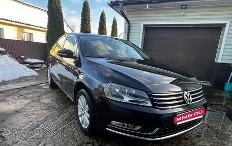 Volkswagen Passat B7, 2011 год, 1 080 000 рублей, 4 фотография