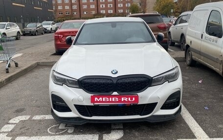 BMW 3 серия, 2019 год, 3 800 000 рублей, 3 фотография