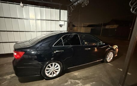 Toyota Camry, 2011 год, 1 900 000 рублей, 11 фотография