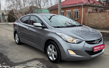 Hyundai Elantra V, 2012 год, 975 000 рублей, 1 фотография