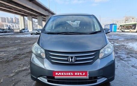 Honda Freed I, 2010 год, 1 100 000 рублей, 12 фотография