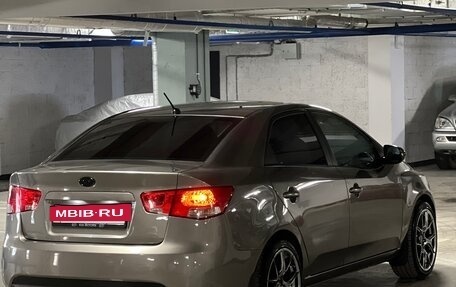 KIA Cerato III, 2009 год, 900 000 рублей, 3 фотография