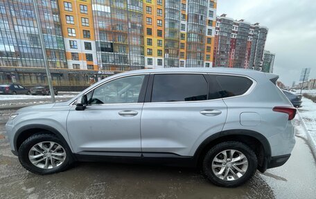 Hyundai Santa Fe IV, 2018 год, 2 500 000 рублей, 3 фотография