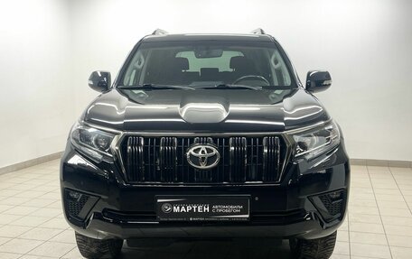 Toyota Land Cruiser Prado 150 рестайлинг 2, 2021 год, 6 925 000 рублей, 2 фотография