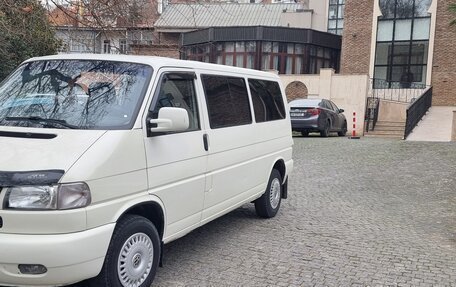 Volkswagen Caravelle T4, 1997 год, 1 300 000 рублей, 1 фотография