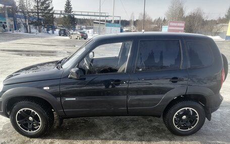 Chevrolet Niva I рестайлинг, 2013 год, 525 000 рублей, 6 фотография