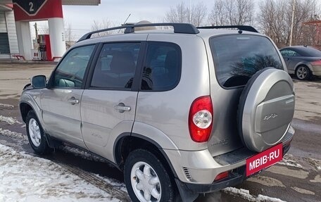 Chevrolet Niva I рестайлинг, 2014 год, 640 000 рублей, 5 фотография