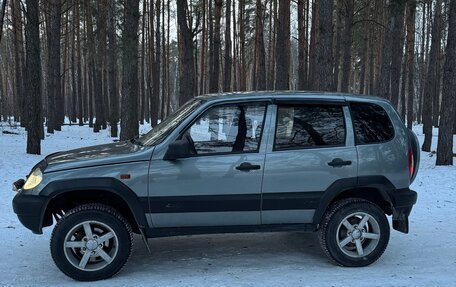 Chevrolet Niva I рестайлинг, 2006 год, 410 000 рублей, 3 фотография