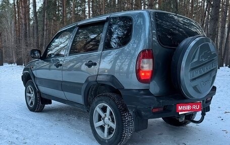 Chevrolet Niva I рестайлинг, 2006 год, 410 000 рублей, 7 фотография