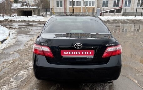 Toyota Camry, 2010 год, 1 200 000 рублей, 4 фотография