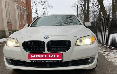 BMW 5 серия, 2011 год, 2 250 000 рублей, 2 фотография