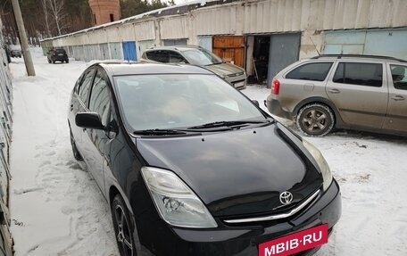 Toyota Prius, 2009 год, 990 000 рублей, 4 фотография