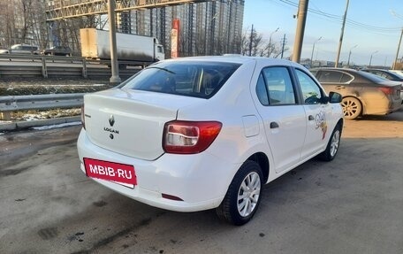 Renault Logan II, 2018 год, 660 000 рублей, 6 фотография