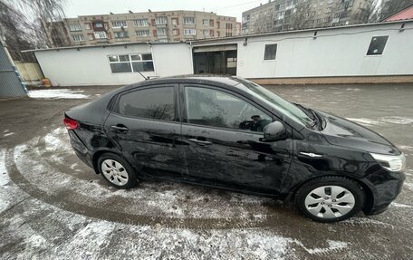 KIA Rio III рестайлинг, 2015 год, 870 000 рублей, 2 фотография