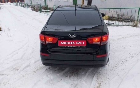 KIA Rio III рестайлинг, 2016 год, 1 100 000 рублей, 2 фотография