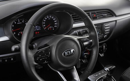 KIA Rio IV, 2017 год, 1 299 000 рублей, 16 фотография