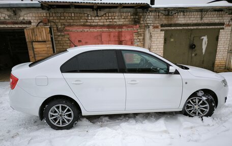 Skoda Rapid I, 2015 год, 930 000 рублей, 4 фотография