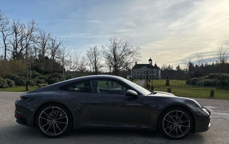 Porsche 911, 2021 год, 9 800 000 рублей, 10 фотография