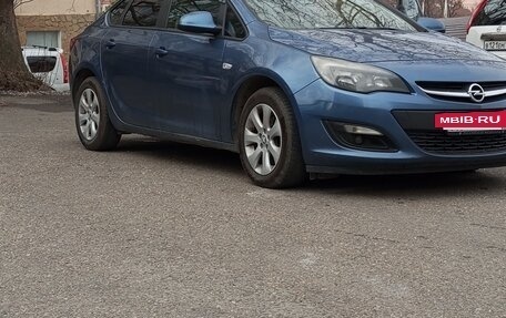 Opel Astra J, 2015 год, 1 100 000 рублей, 5 фотография