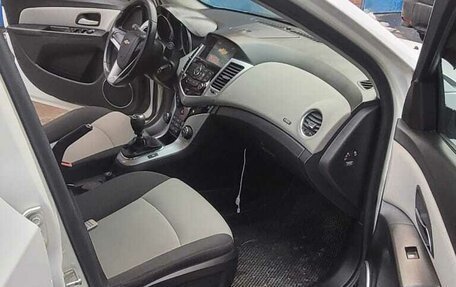 Chevrolet Cruze II, 2011 год, 950 000 рублей, 1 фотография