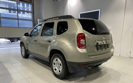 Renault Duster I рестайлинг, 2014 год, 1 015 000 рублей, 4 фотография