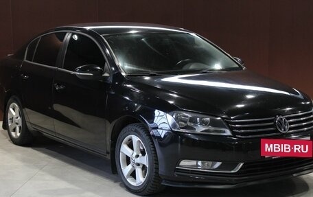 Volkswagen Passat B7, 2011 год, 920 000 рублей, 3 фотография