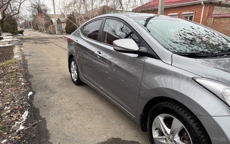 Hyundai Elantra V, 2012 год, 975 000 рублей, 4 фотография