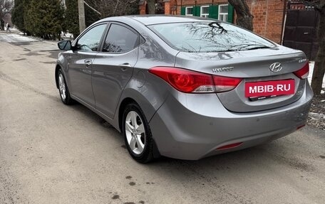 Hyundai Elantra V, 2012 год, 975 000 рублей, 7 фотография