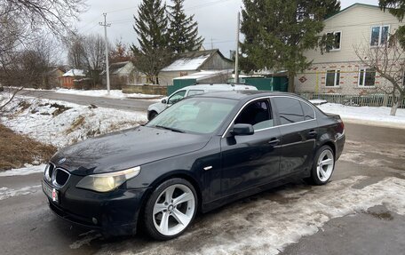 BMW 5 серия, 2005 год, 850 000 рублей, 1 фотография