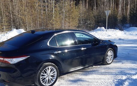 Toyota Camry, 2020 год, 4 000 000 рублей, 6 фотография