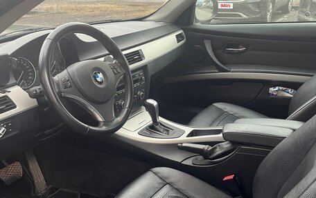 BMW 3 серия, 2011 год, 1 620 000 рублей, 16 фотография