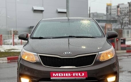 KIA Rio III рестайлинг, 2015 год, 1 090 000 рублей, 6 фотография