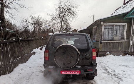 Chevrolet Niva I рестайлинг, 2006 год, 210 000 рублей, 3 фотография