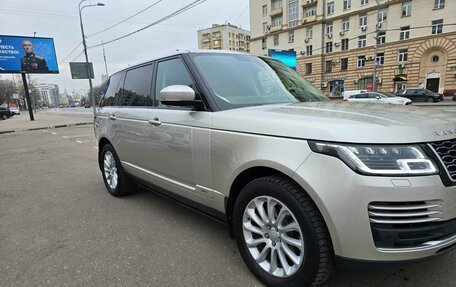 Land Rover Range Rover IV рестайлинг, 2019 год, 5 500 000 рублей, 4 фотография