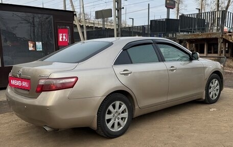 Toyota Camry, 2006 год, 900 000 рублей, 9 фотография