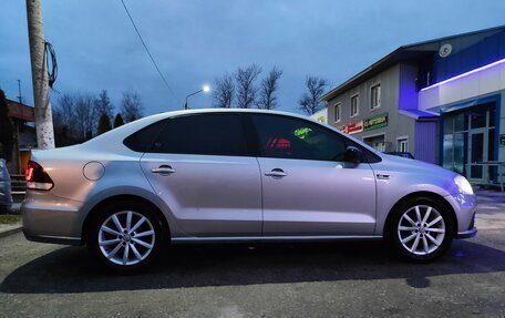 Volkswagen Polo VI (EU Market), 2016 год, 970 000 рублей, 2 фотография