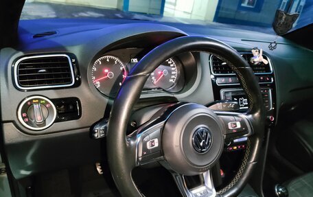 Volkswagen Polo VI (EU Market), 2016 год, 970 000 рублей, 9 фотография