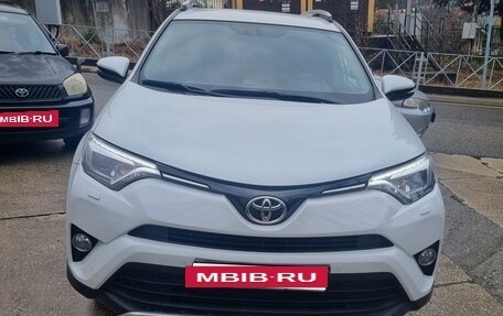 Toyota RAV4, 2019 год, 2 850 000 рублей, 7 фотография